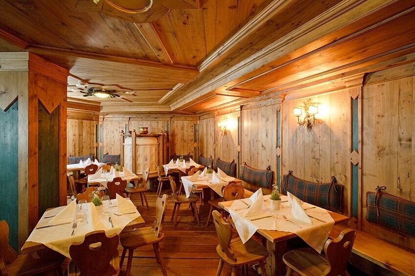 Hotel Perla Мадонна-ди-Кампильо Экстерьер фото
